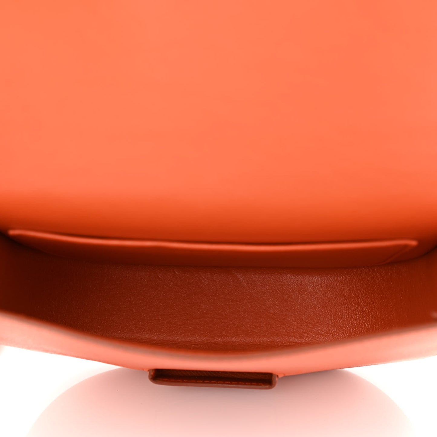 Grained Calfskin Small Trotteur Carnelian
