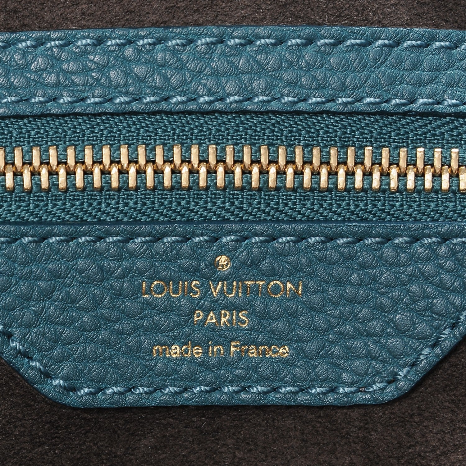Louis Vuitton Mahina L Lagon 6 of 6