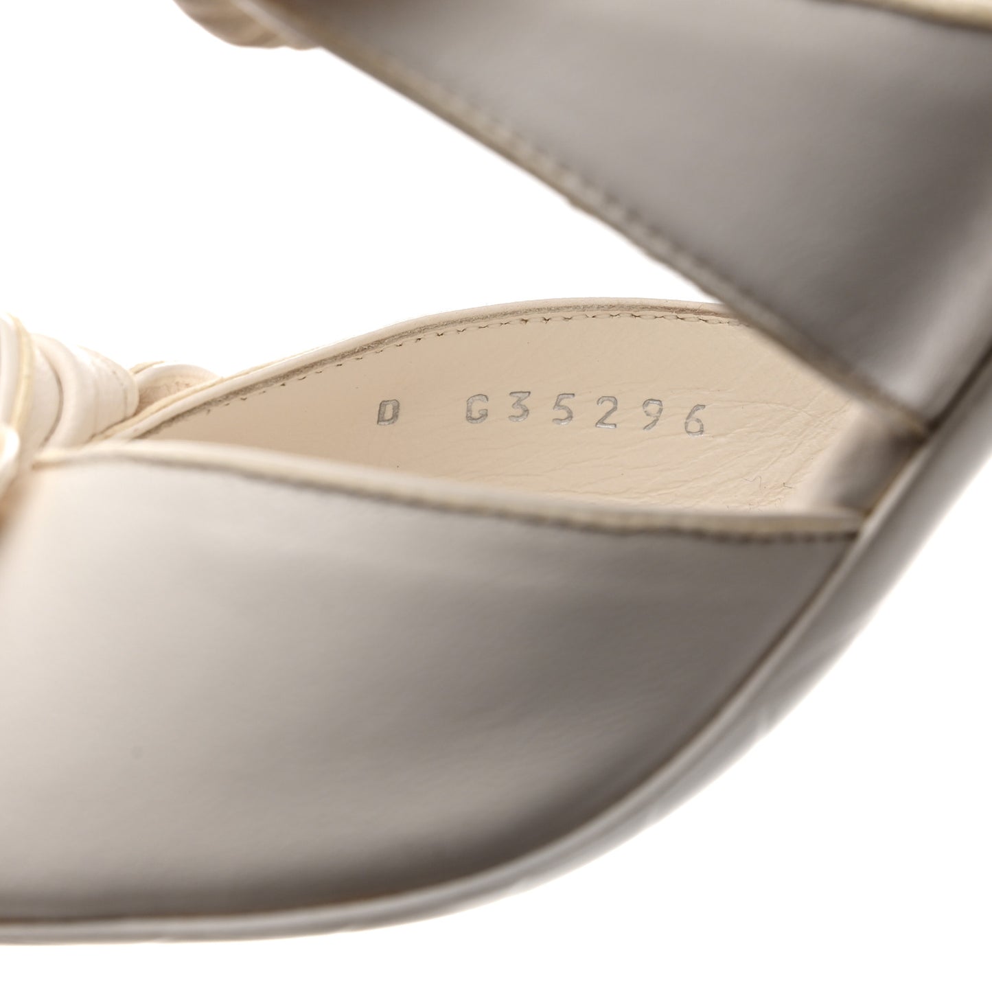 Lambskin Bow CC Sandal Pumps 38 White