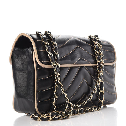 Chanel Lambskin Chevron Small Single Flap Bag Black Beige 3 of 11