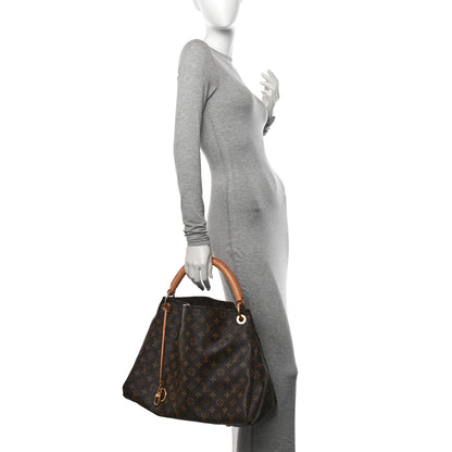 Louis Vuitton Monogram Artsy MM 2 of 10