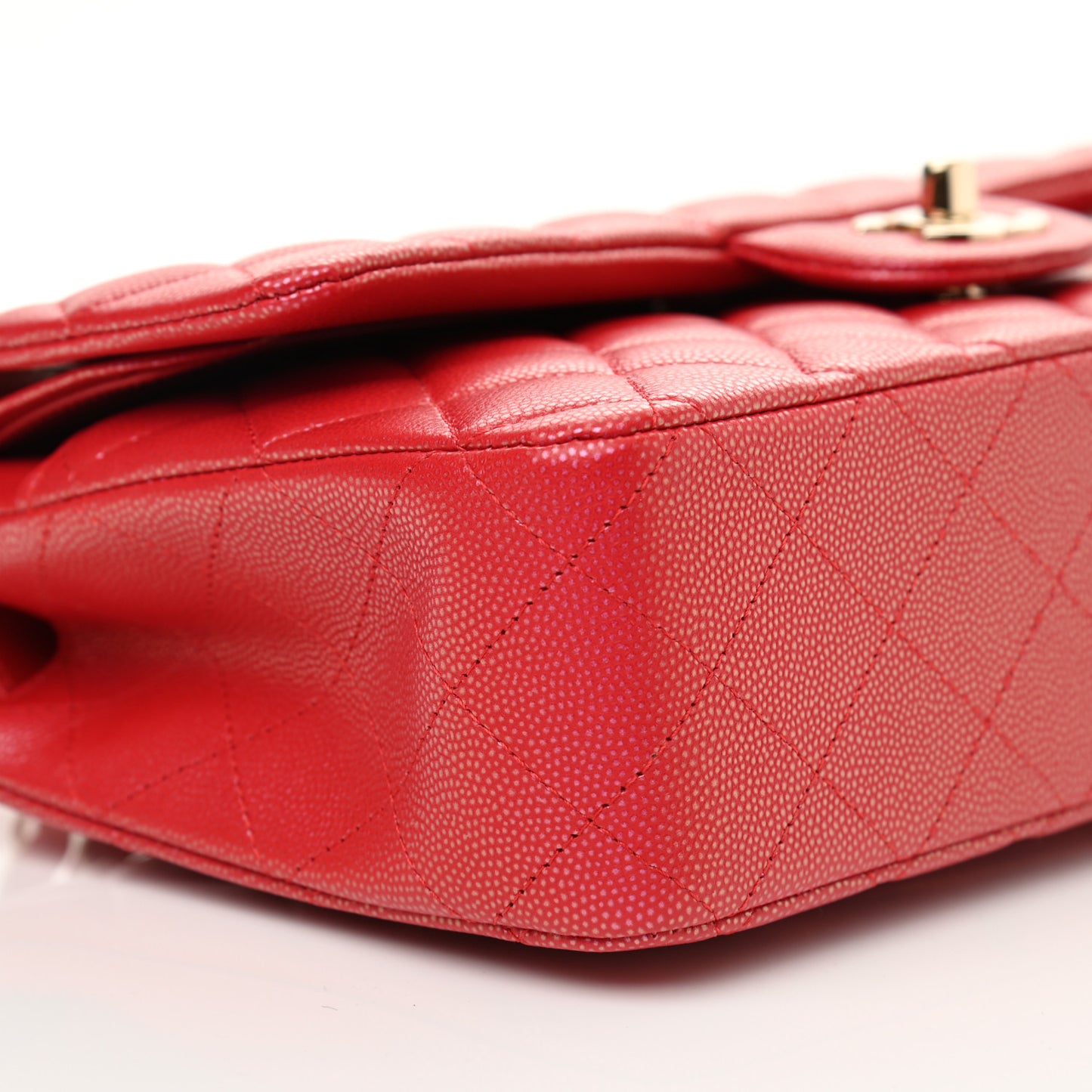 Iridescent Caviar Quilted Medium Double Flap Red