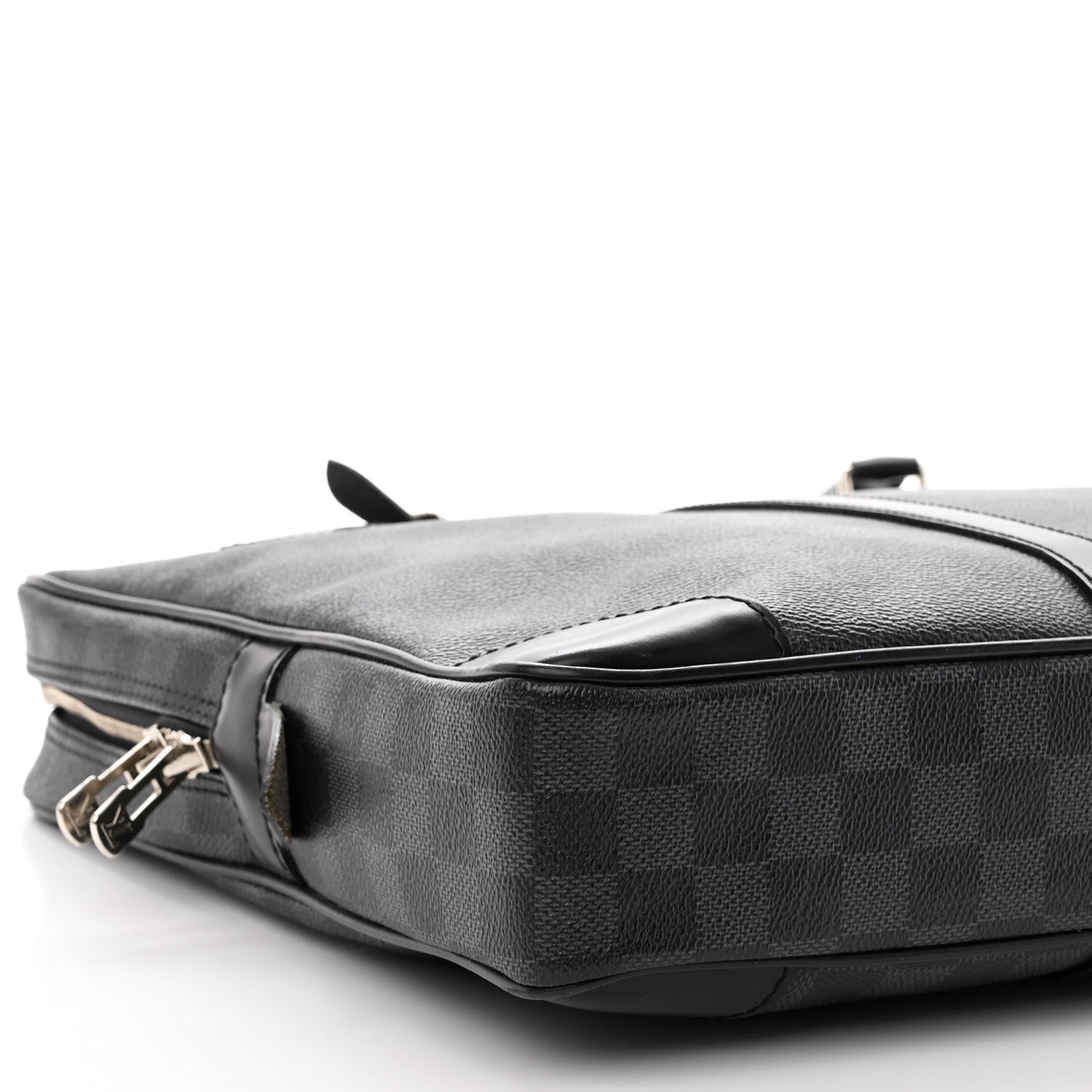 Louis Vuitton Damier Graphite Porte-Documents Voyage 8 of 9