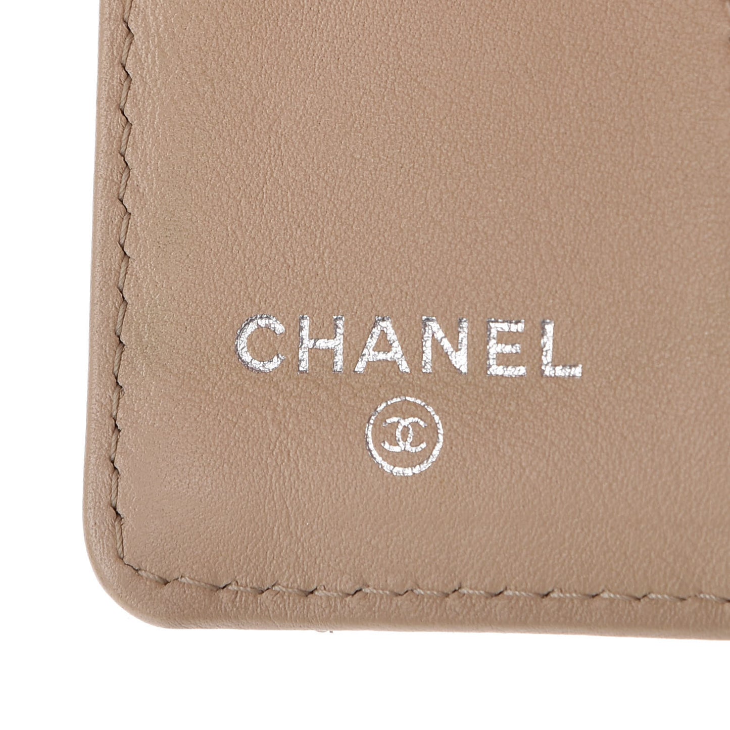 Caviar Quilted 6 Key Holder Beige