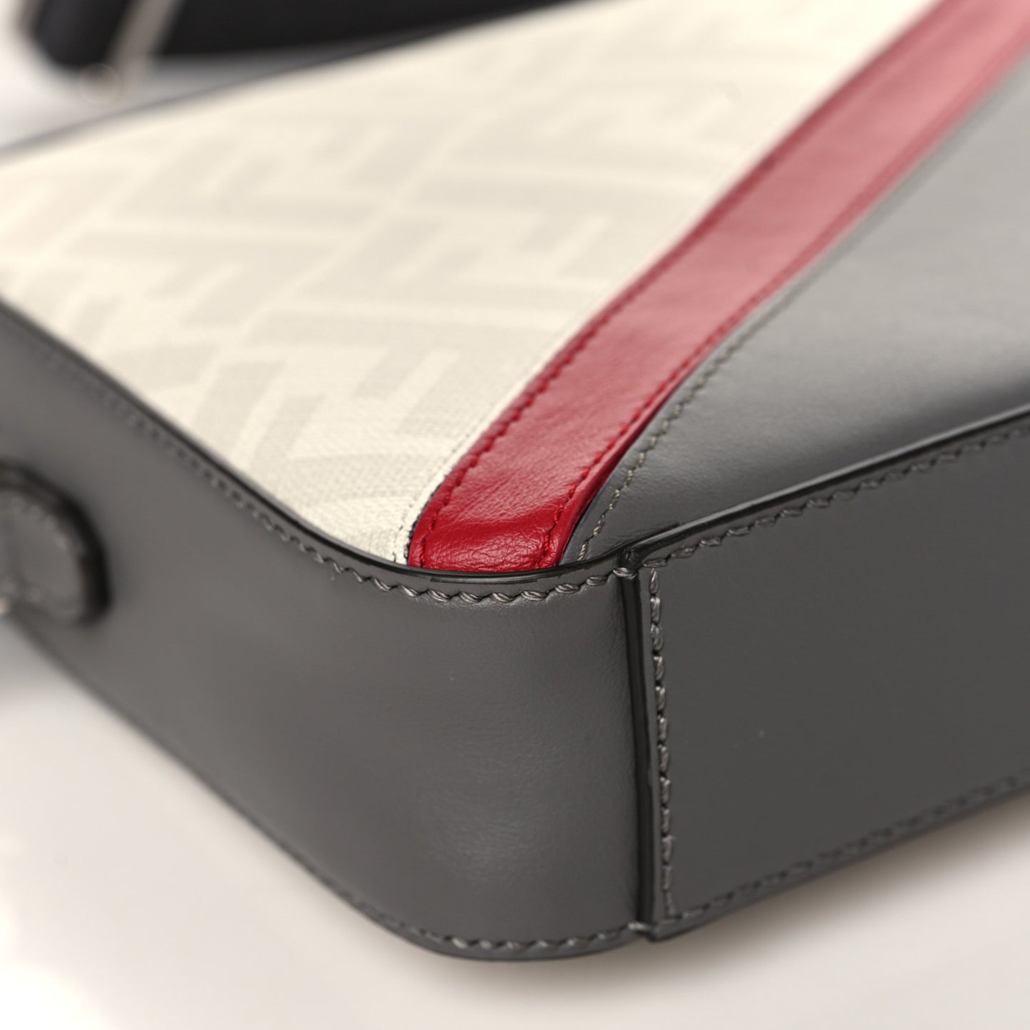 Glazed Fabric Vitello Cover FF 1974 Diagonal Bi-Color Medium Camera Case Perla Argilla Fragola