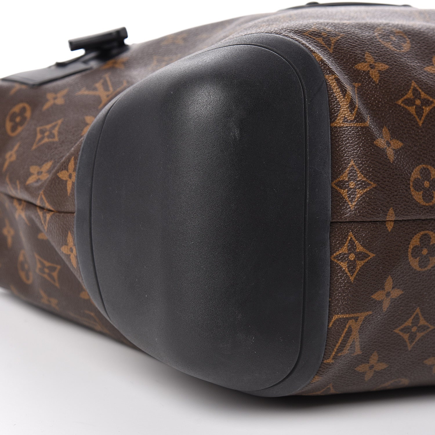 Louis Vuitton Monogram Messenger Voyage Waterproof 11 of 19