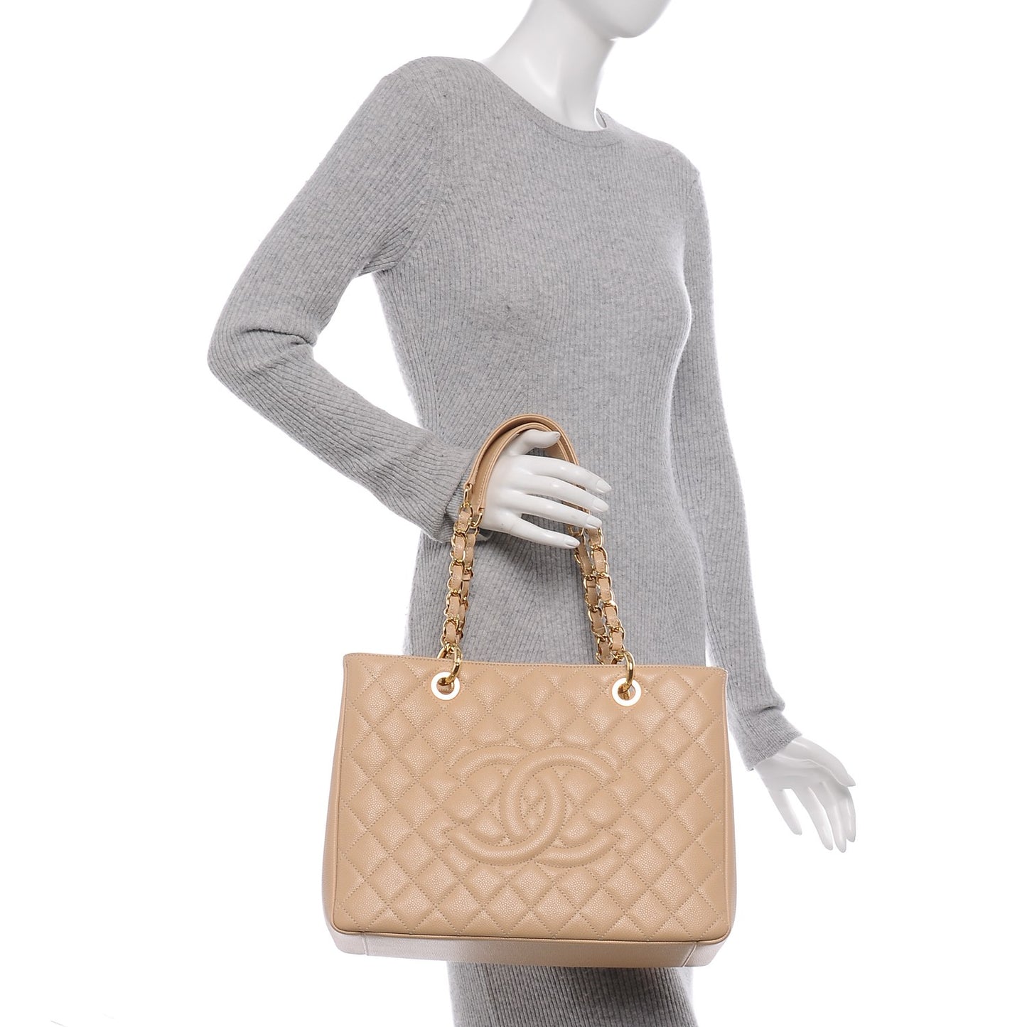Caviar Quilted Grand Shopping Tote GST Beige Clair