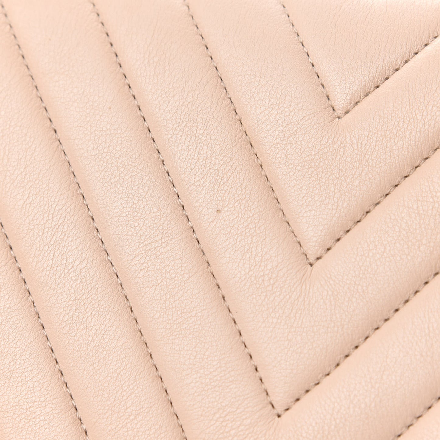 Calfskin Chevron Quilted New Medium Boy Flap Light Pink