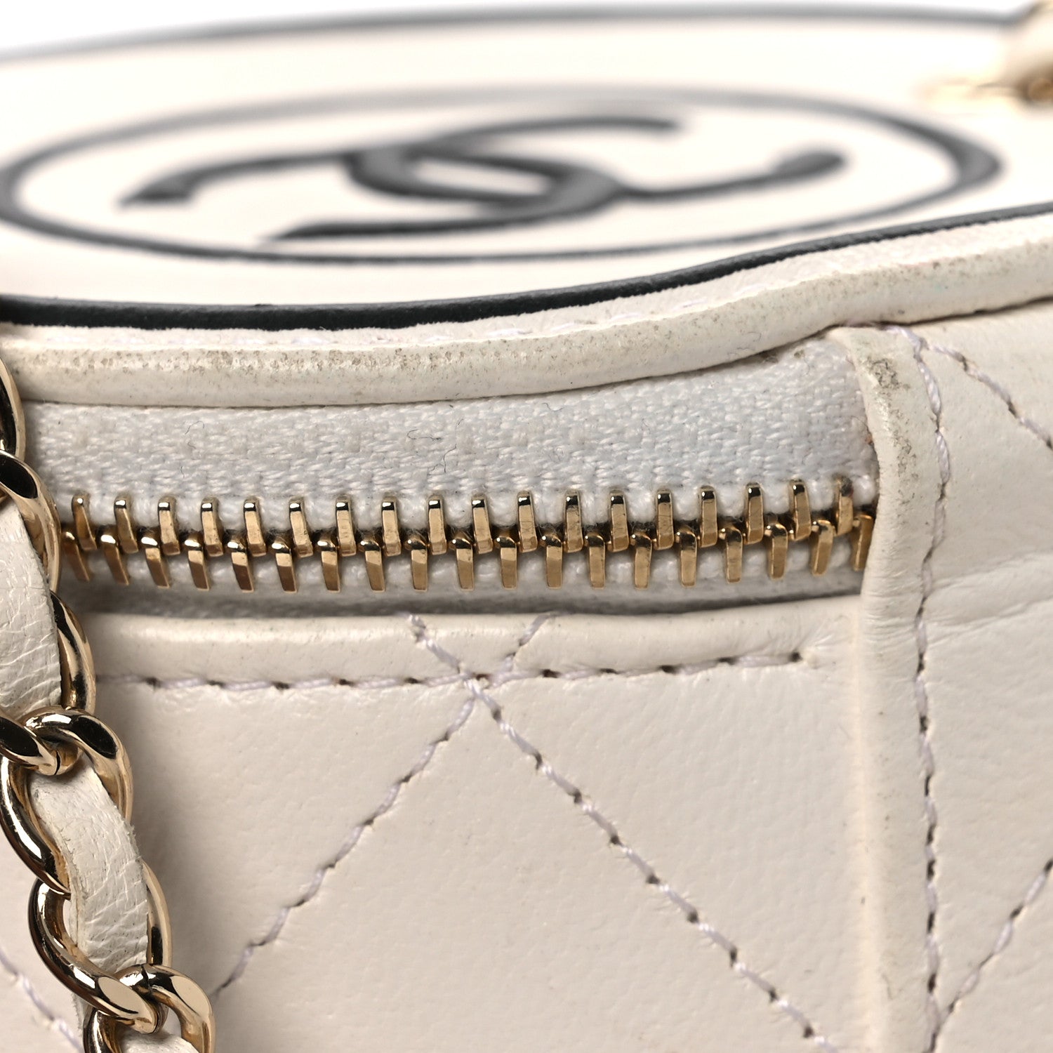 Chanel Lambskin Quilted Round Small Vanity Case With Chain White Black 12 of 13