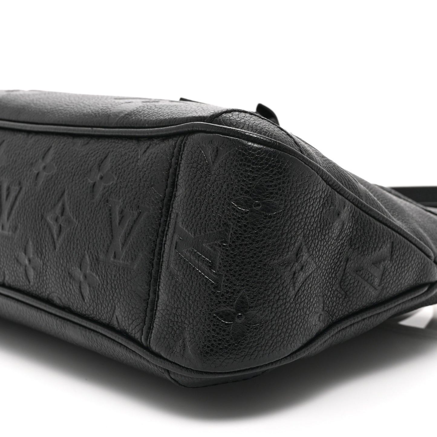 Empreinte Monogram Giant Trianon PM Black