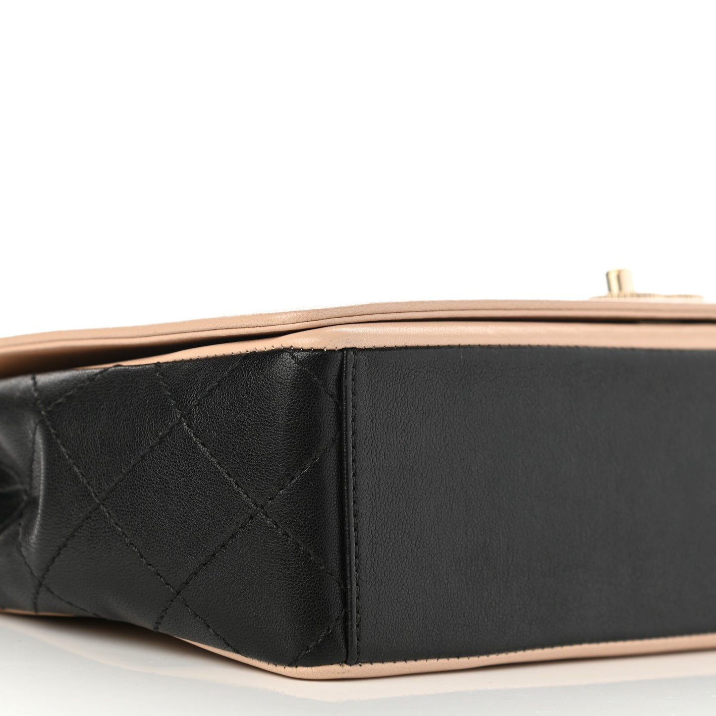 Sheepskin Quilted Vintage Mademoiselle Flap Beige Black
