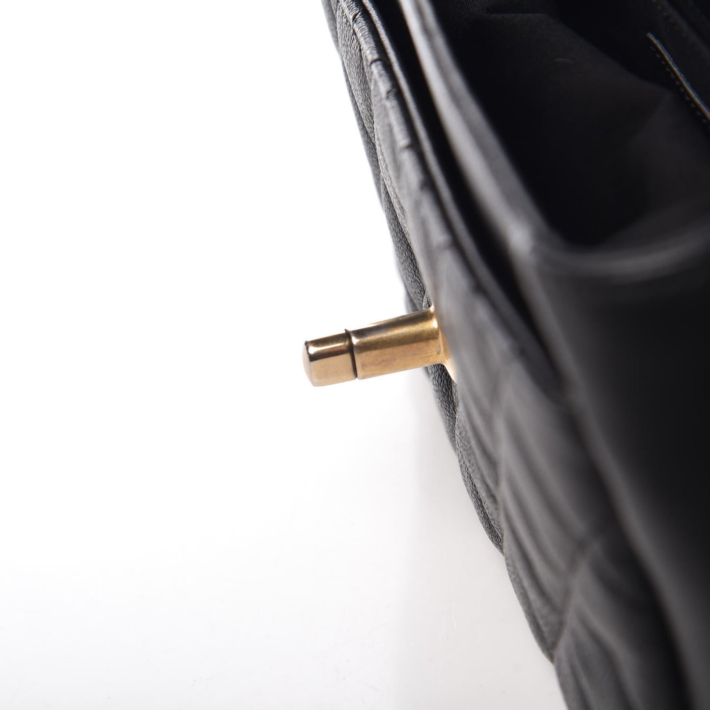 Sheepskin Quilted Camellia Flap Black