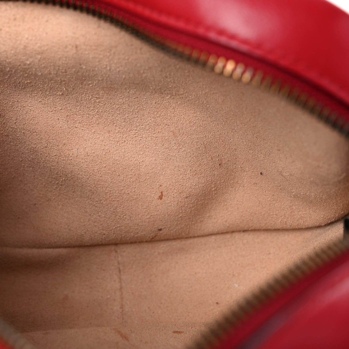 Calfskin Matelasse Mini GG Marmont Chain Shoulder Bag Hibiscus Red