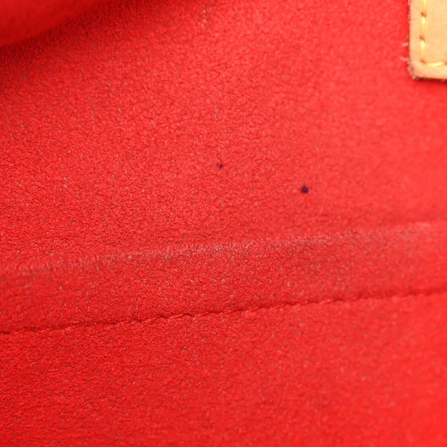 Monogram Gaia Cherry