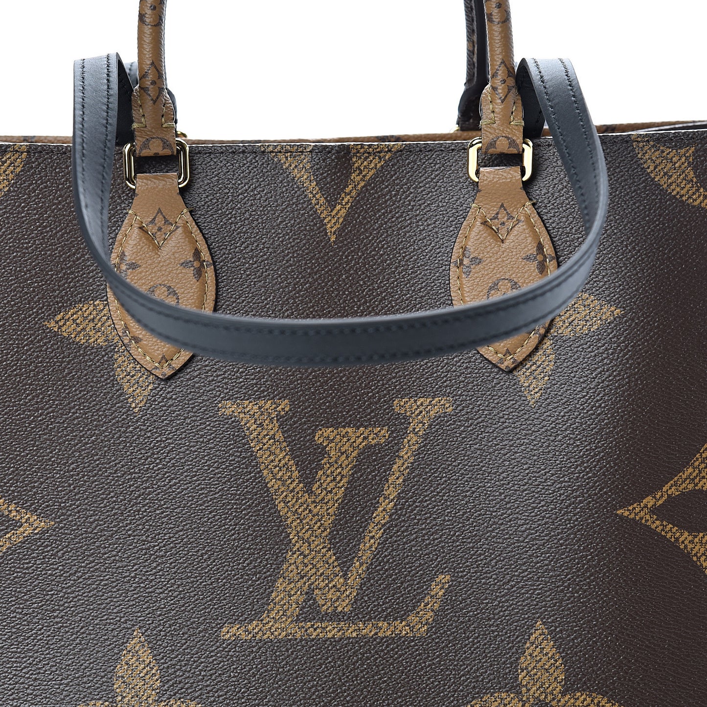 Reverse Monogram Giant Onthego MM
