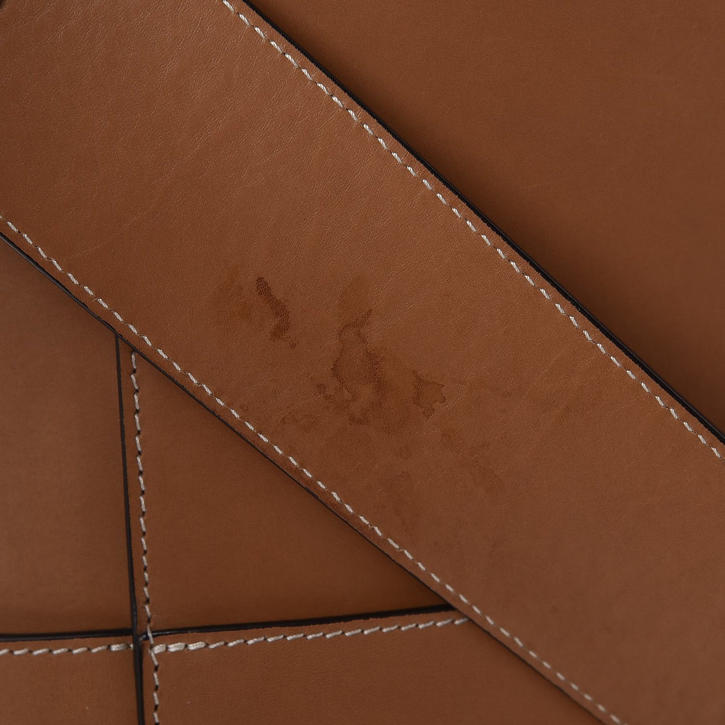 Natural Calfskin Sangle Bucket Bag Light Camel