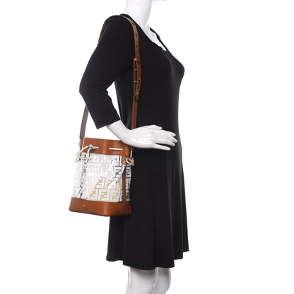 Fendi TPU FF Vitello Aura F is Fendi Grande Mon Tresor Bucket Bag White Cuoio 2 of 10