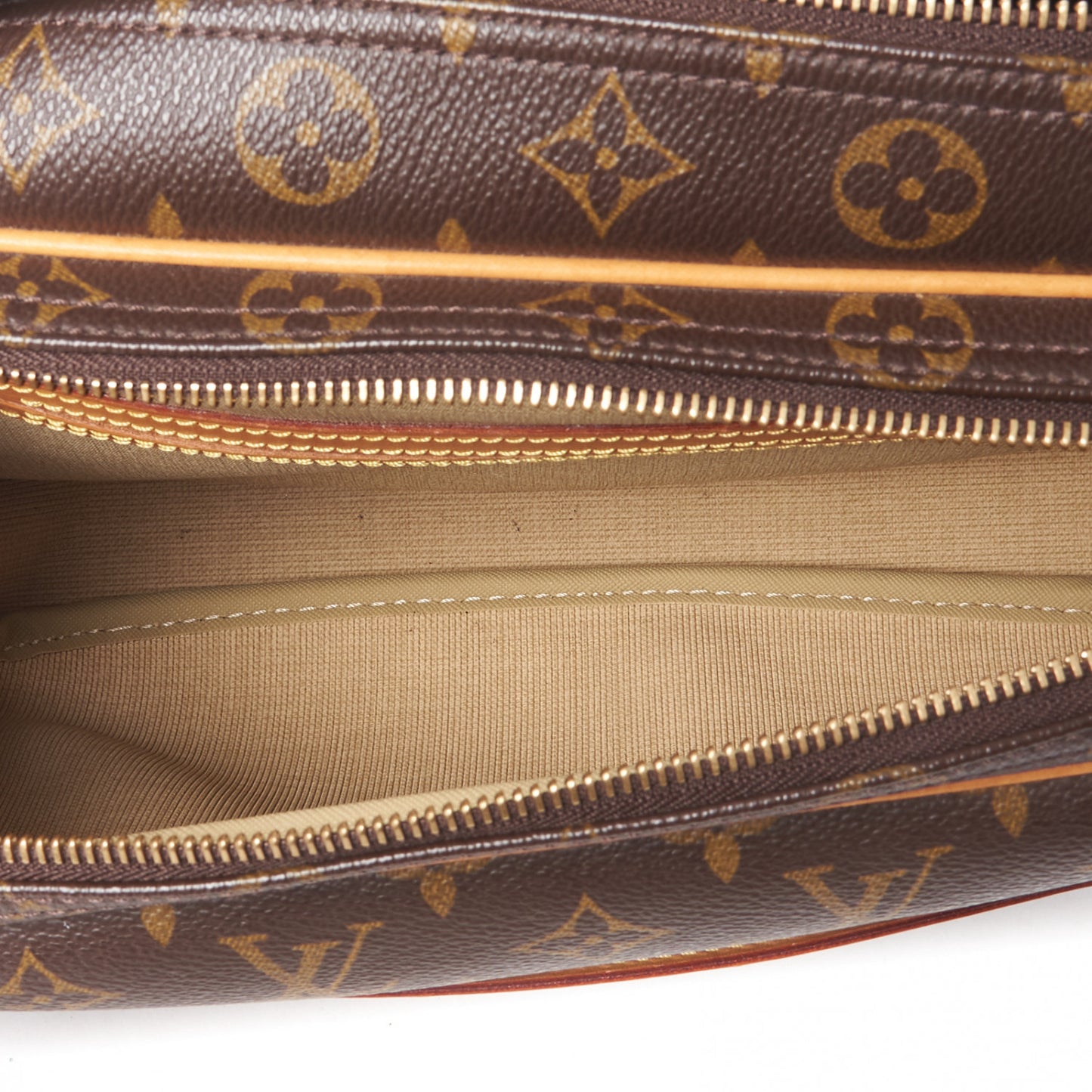 Monogram Reporter PM