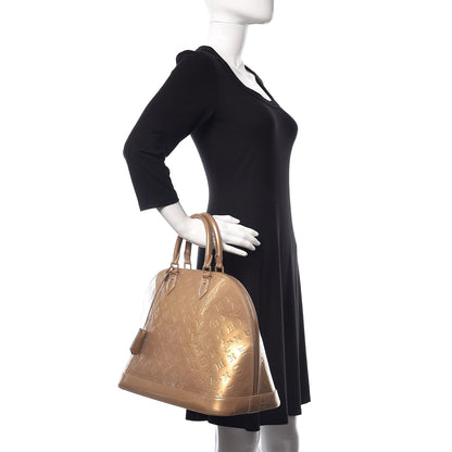 Louis Vuitton Vernis Alma GM Beige Poudre 2 of 22