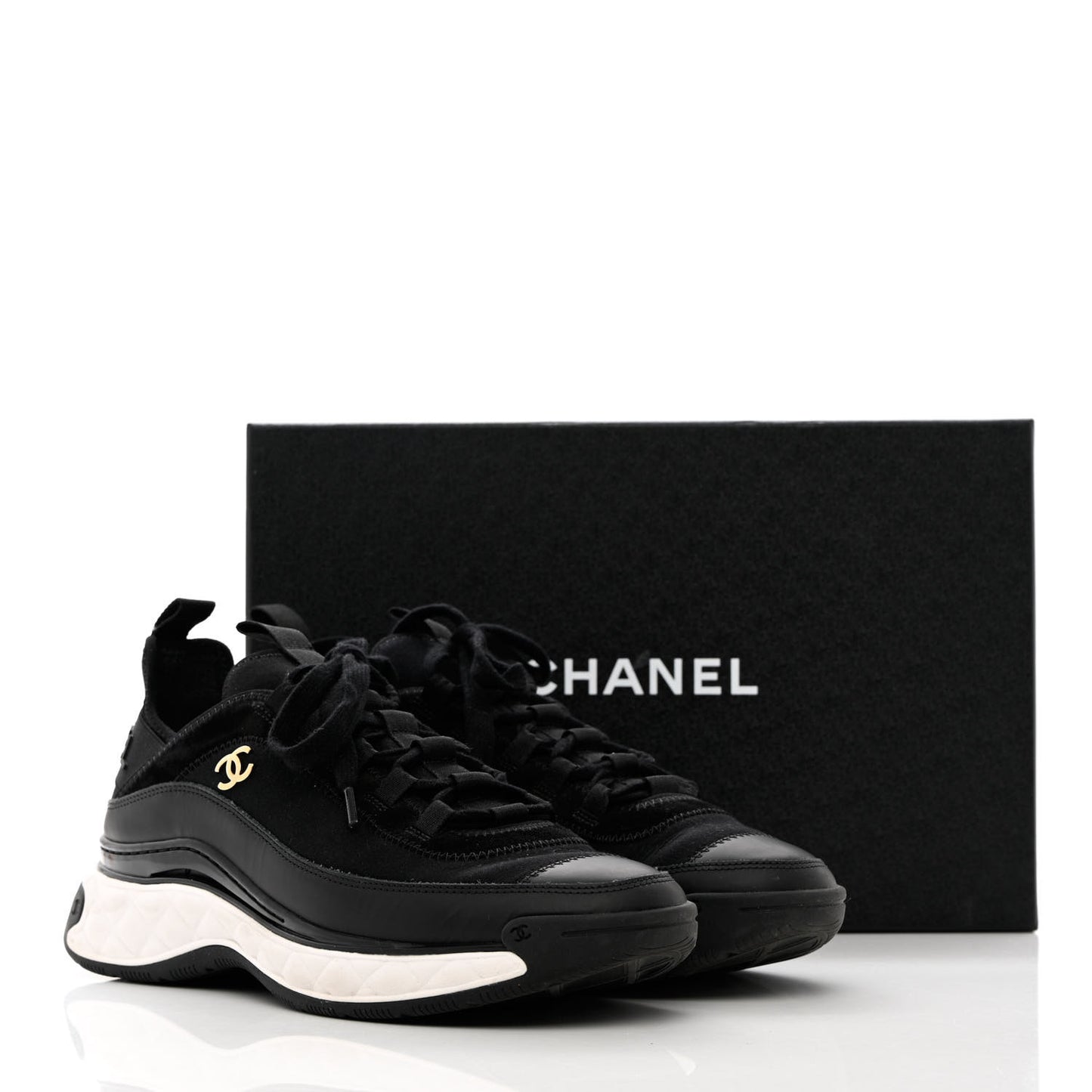 Velvet Calfskin Mixed Fibers CC Sneakers 40 Black