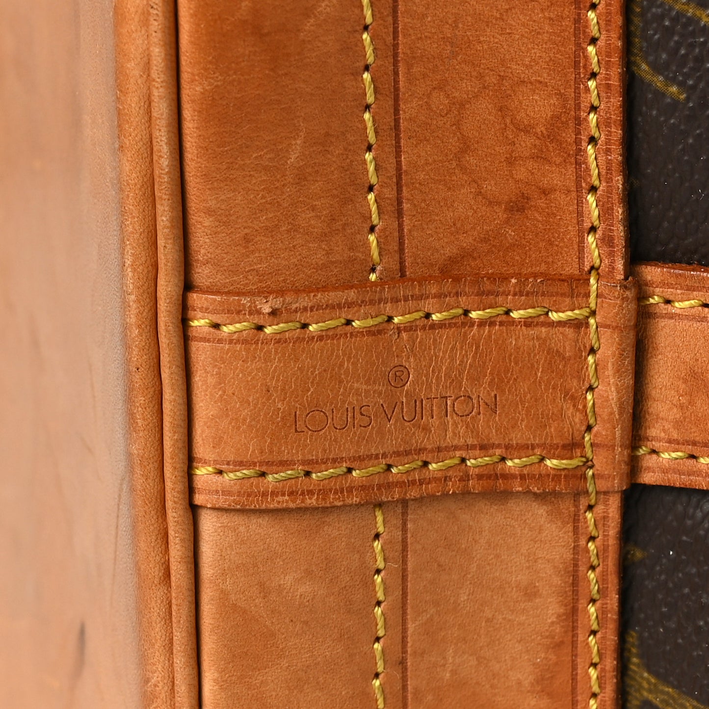 Monogram Noe
