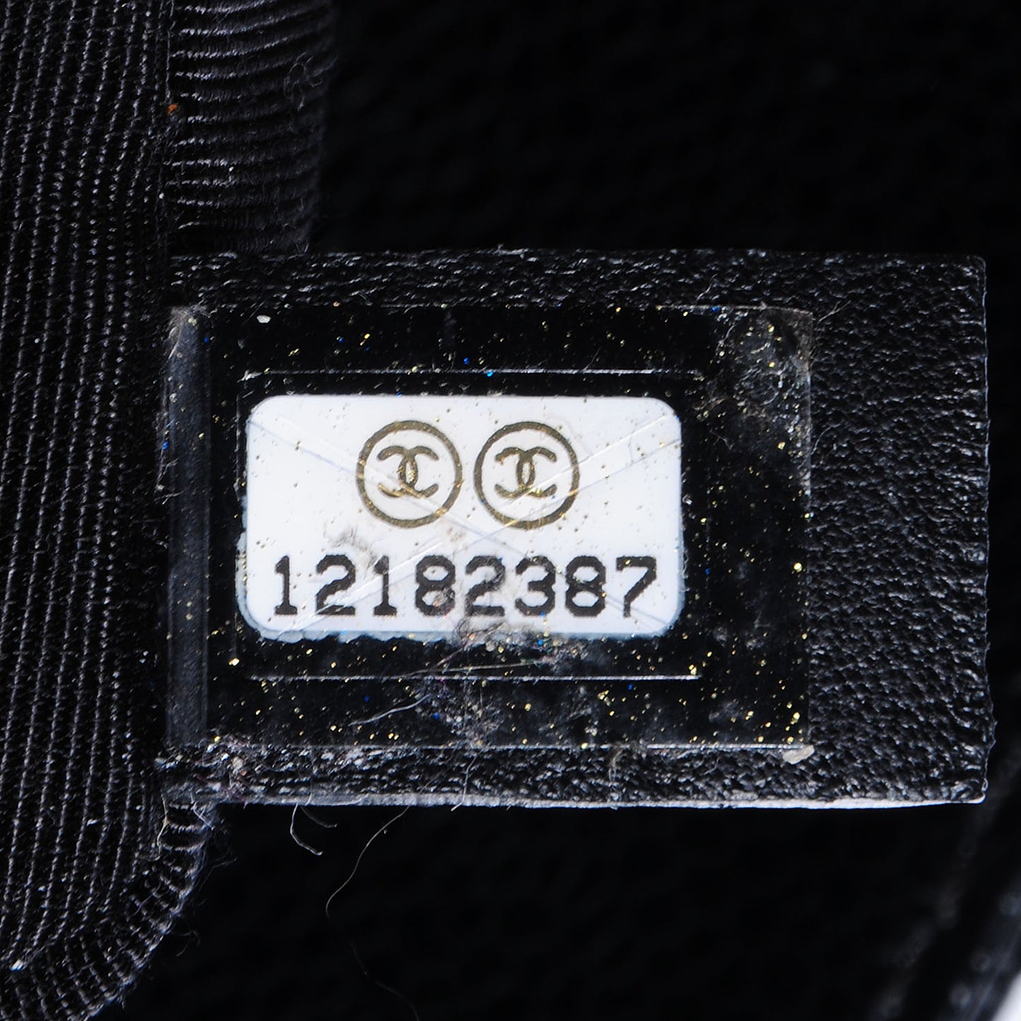 Caviar Grand Shopping Tote GST Black