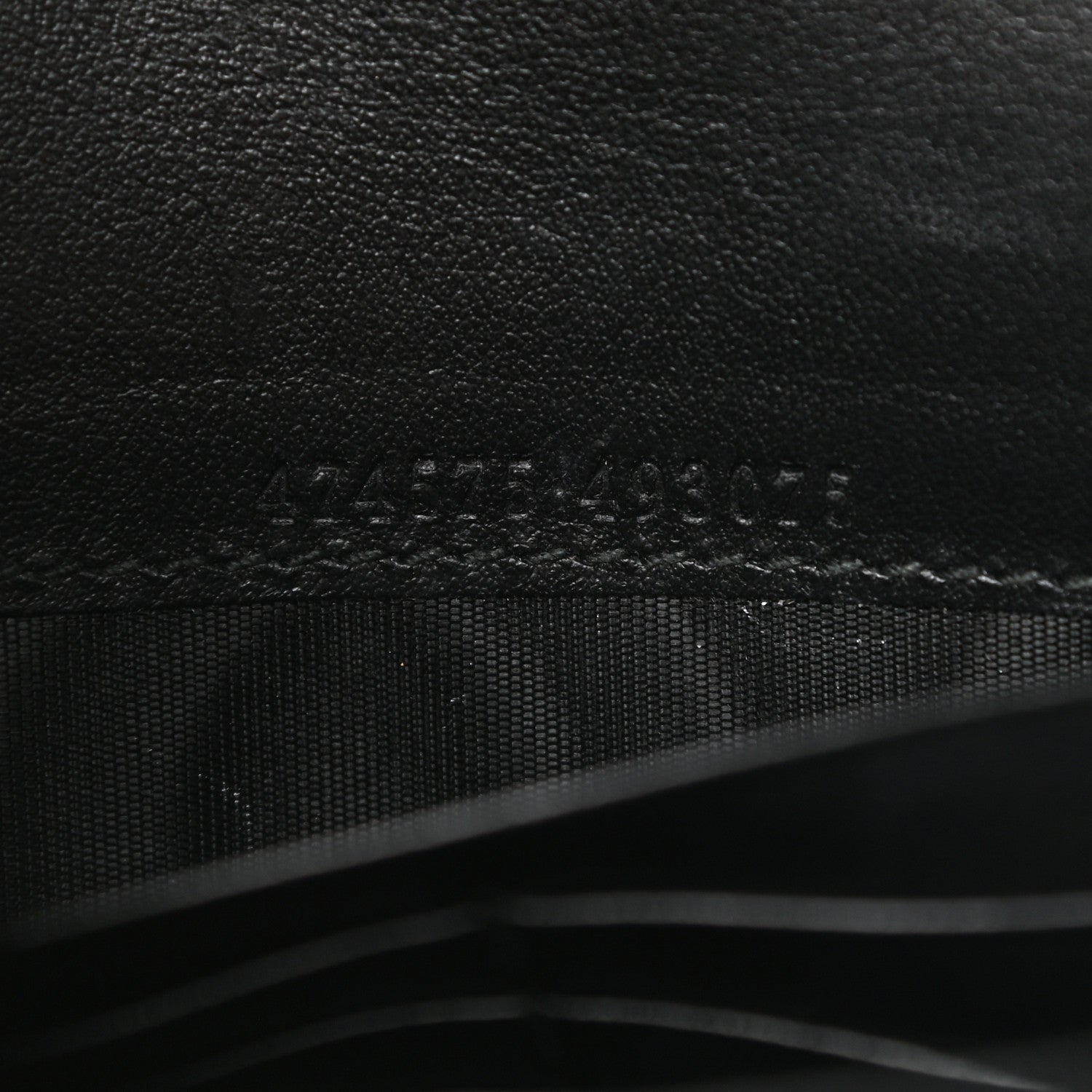 Gucci Calfskin Matelasse GG Marmont Chain Wallet Black 7 of 12
