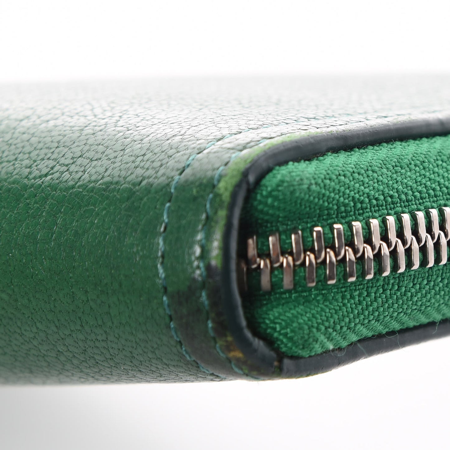 Sugar Goatskin Pandora Half Zip Long Wallet Green