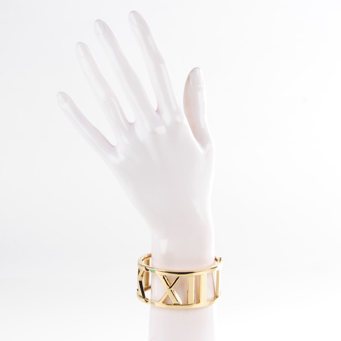 18k Yellow Gold Wide Atlas Bangle