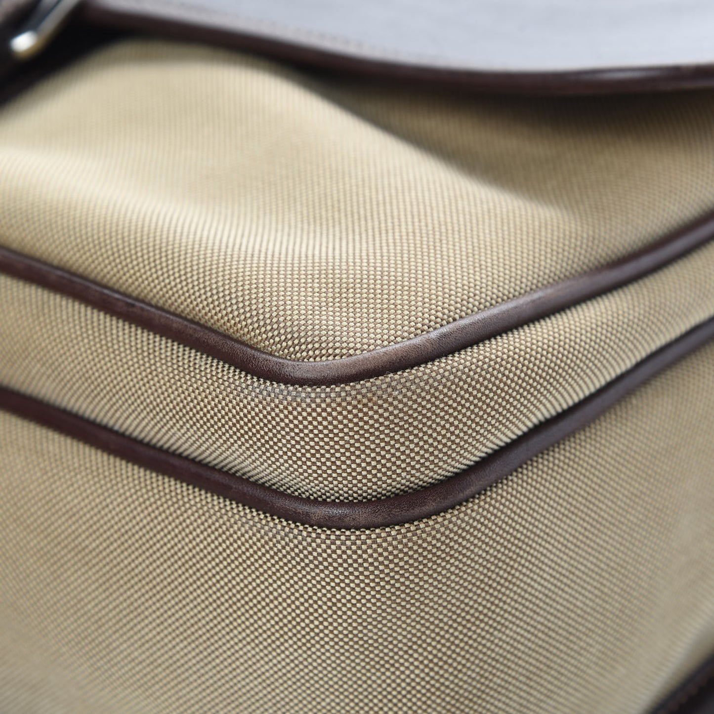 Jacquard Logo Messenger Corda Moro