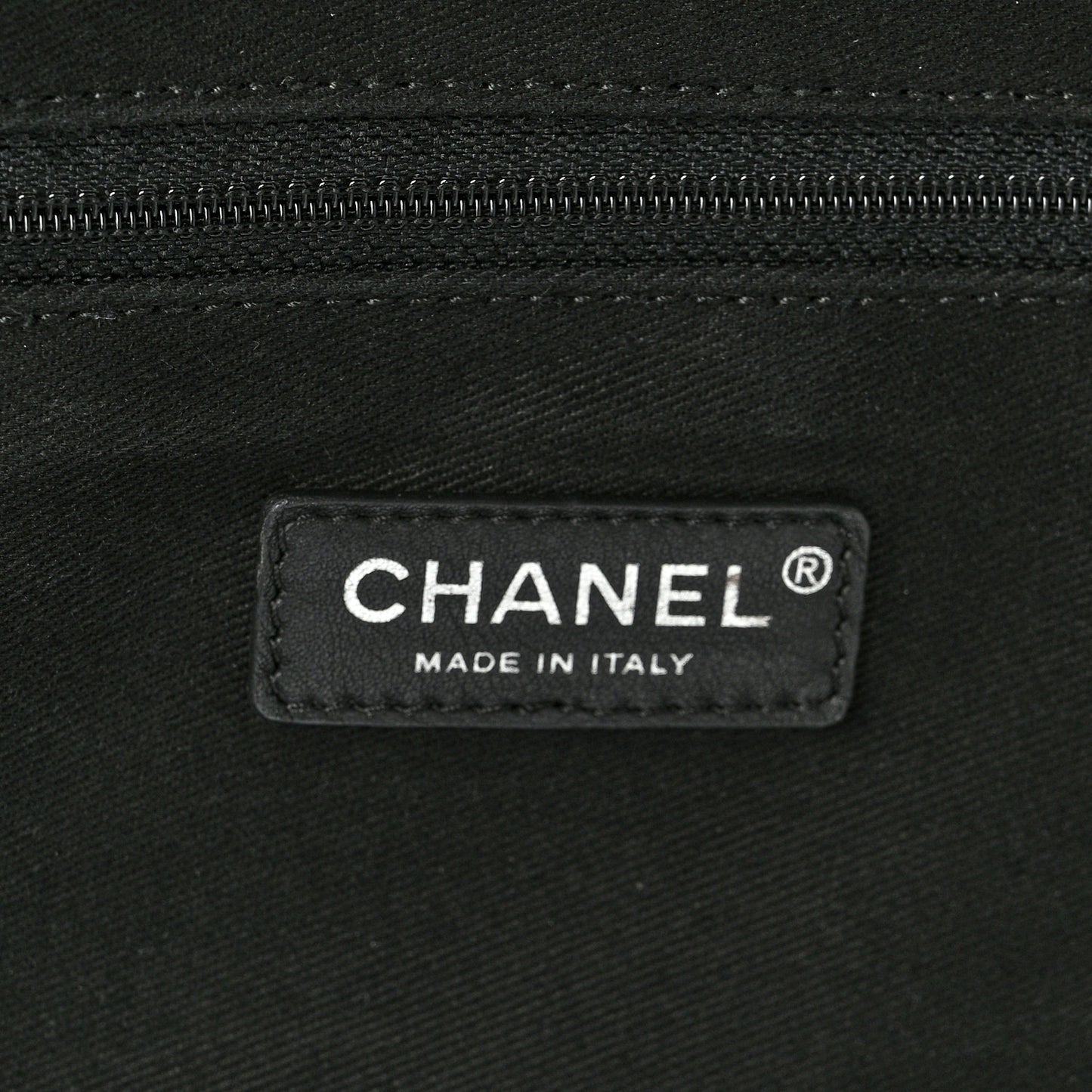 Toile Calfskin Quilted Paris New York Trolley Black