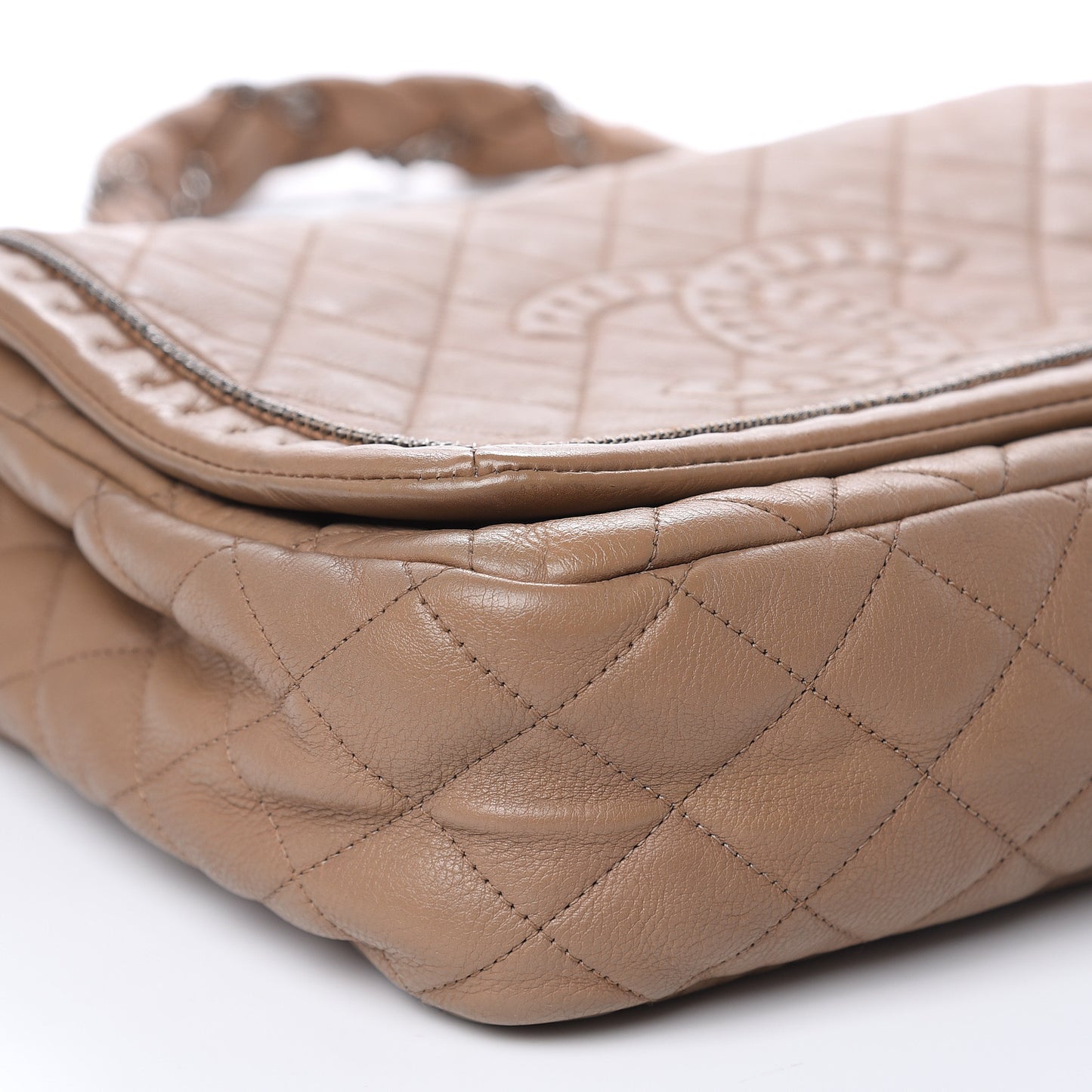 Calfskin Quilted Istanbul Flap Beige