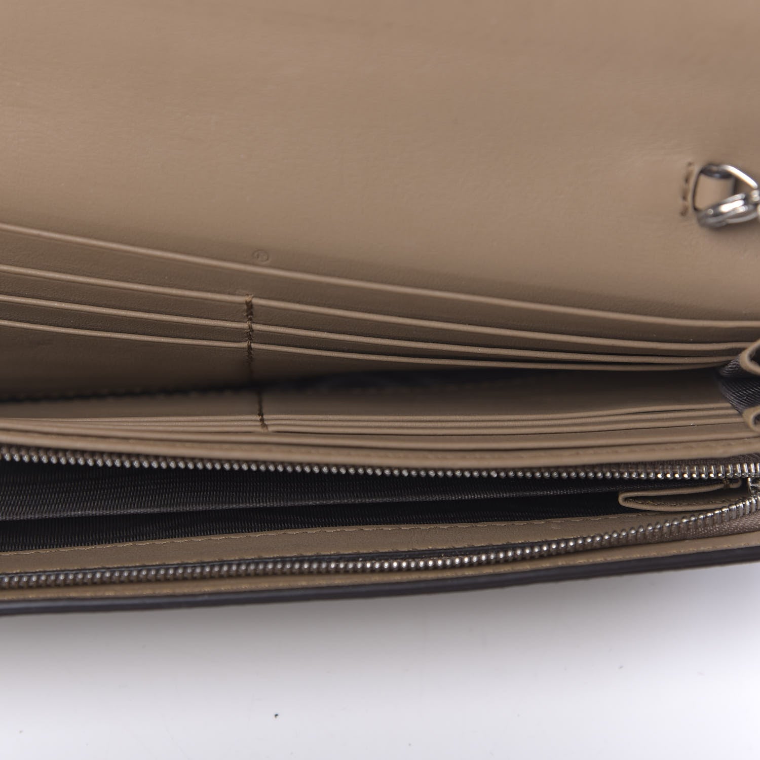 Gucci GG Supreme Monogram Dionysus Chain Clutch Wallet Beige Taupe 5 of 9