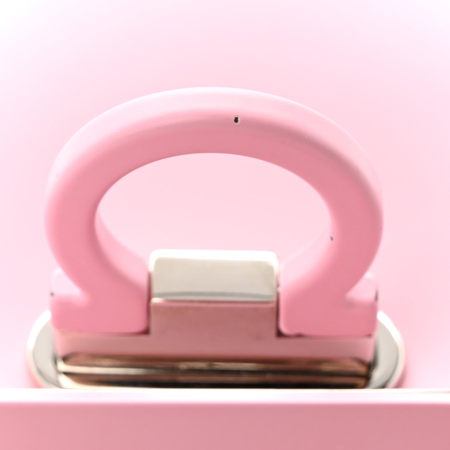 Calfskin Small Trifolio Bucket Shoulder Bag Cheerleader Pink