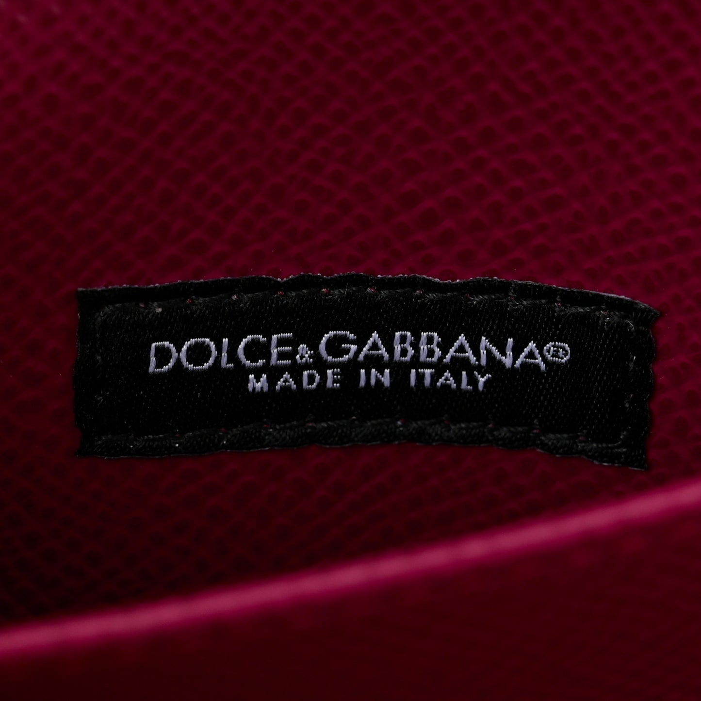 Dauphine Crystal Wallet On Chain Burgundy
