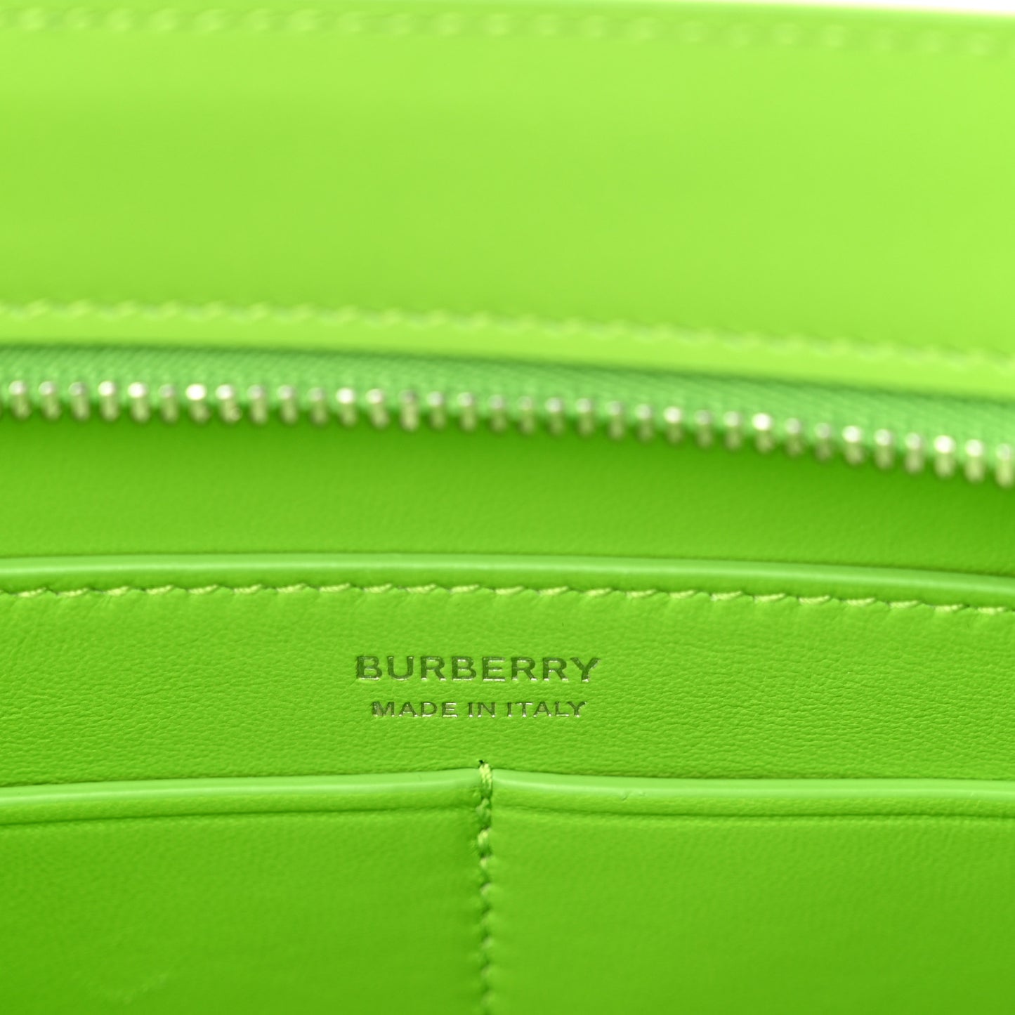 Smooth Calfskin Medium TB Shoulder Bag Brilliant Green