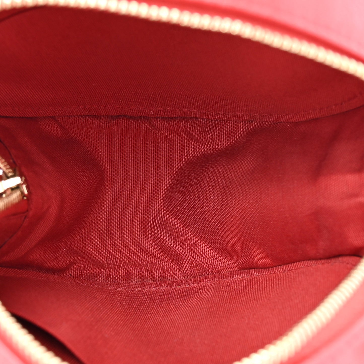 Goatskin Quilted Chanel 19 Round Clutch With Chain Red