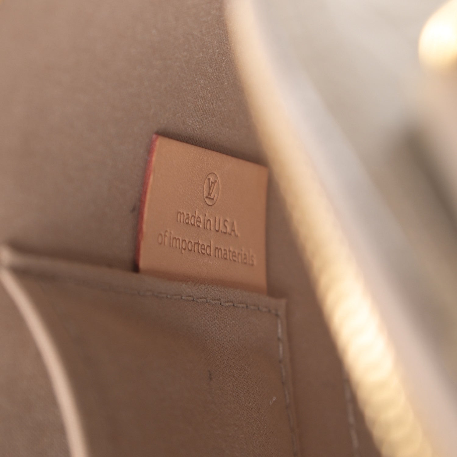 Louis Vuitton Vernis Alma BB Galet 7 of 11