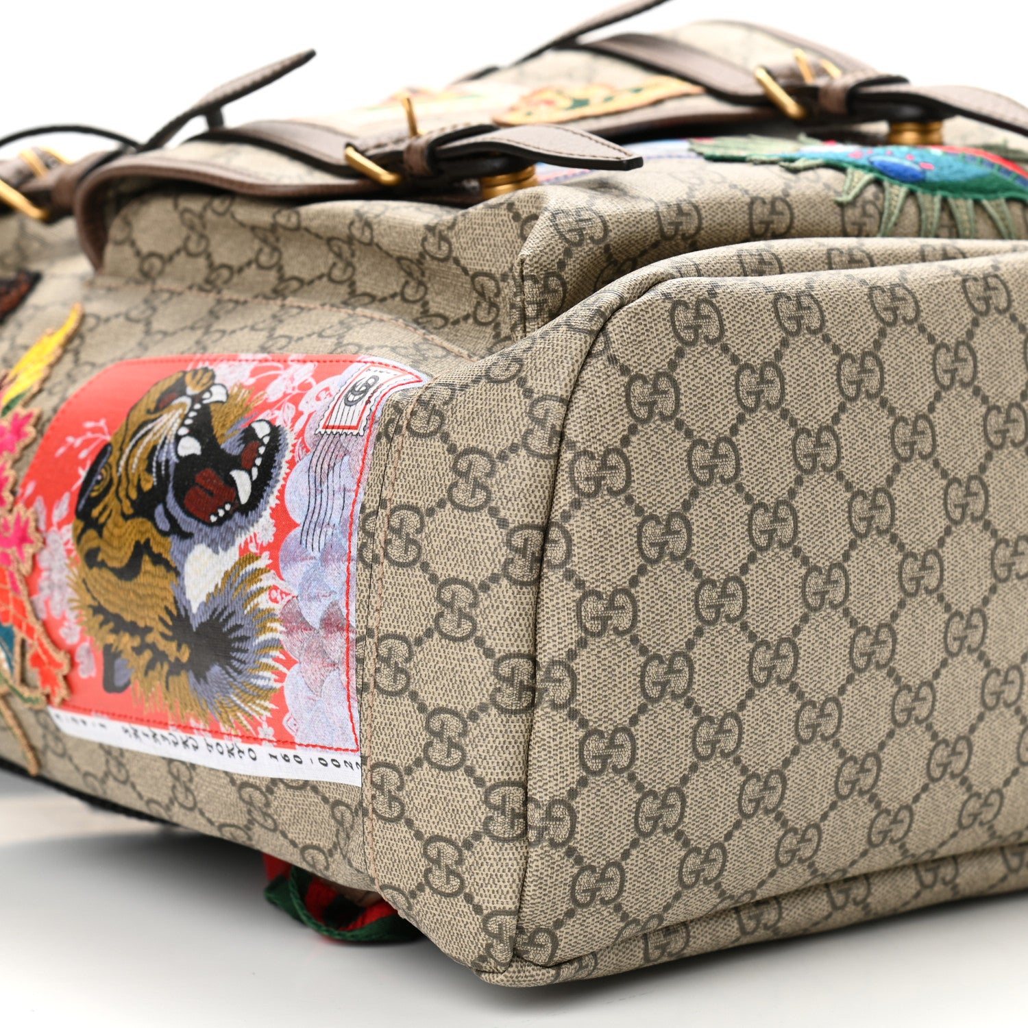 Gucci Soft GG Supreme Monogram Courrier Web Double Buckle Backpack Beige New Acero 9 of 11