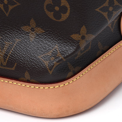 Louis Vuitton Monogram Petit Noe NM 7 of 8