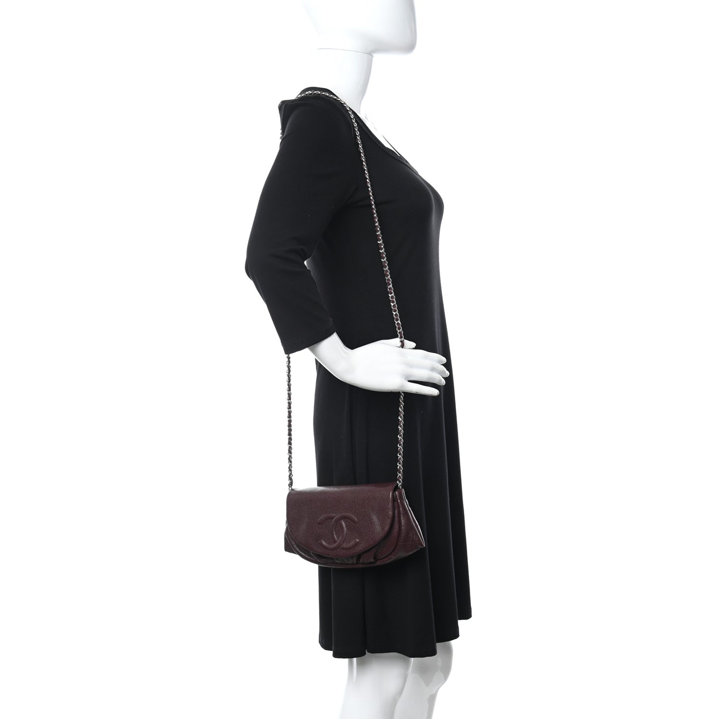 Caviar Half Moon Wallet On Chain WOC Bordeaux