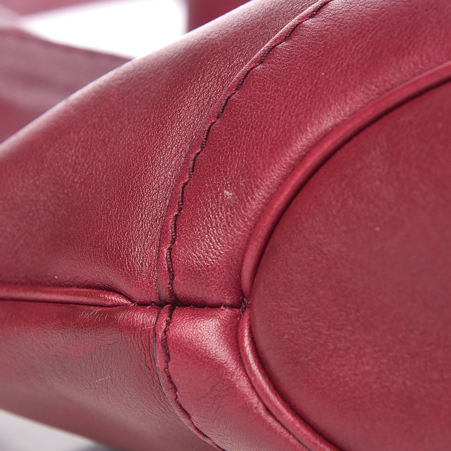 Gucci Calfskin Medium Jackie Shoulder Bag Burgundy 16 of 17