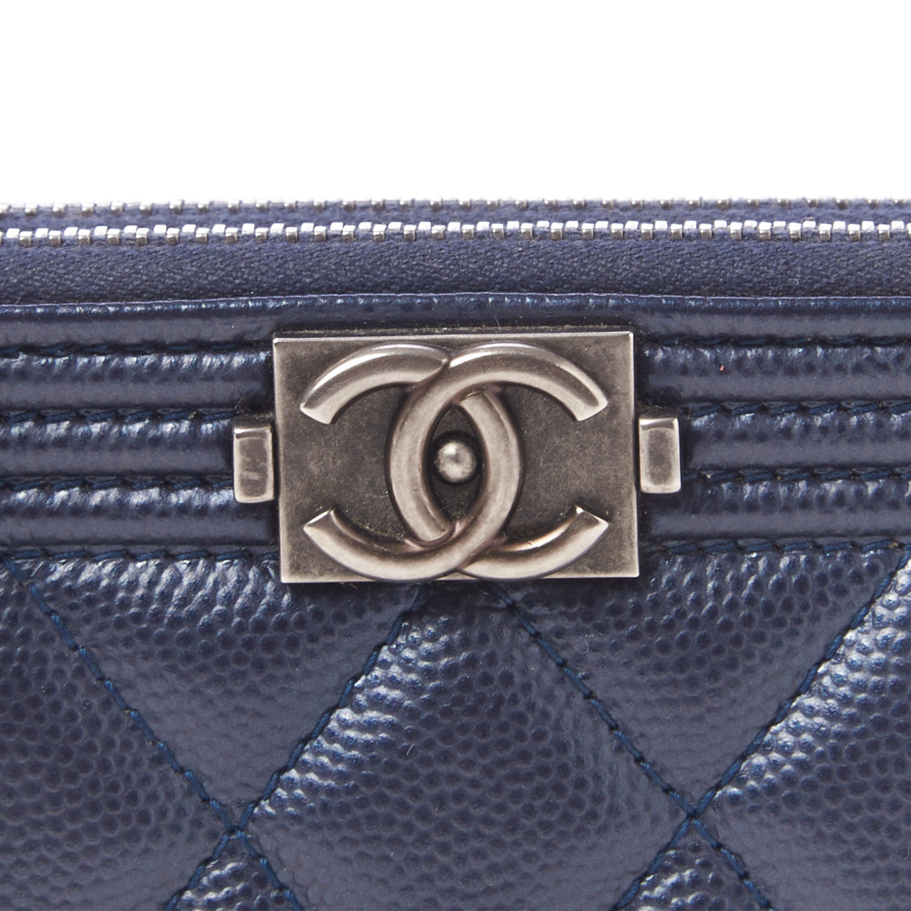 Metallic Caviar Quilted Small Boy Clutch With Chain Navy