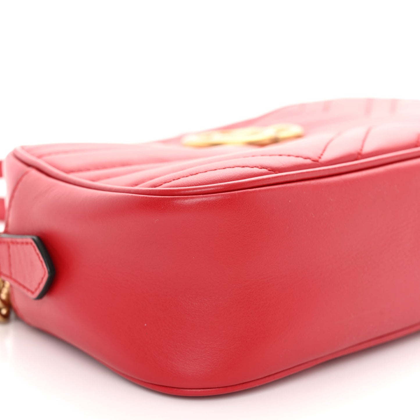 Calfskin Matelasse Small GG Marmont Chain Shoulder Bag Hibiscus Red