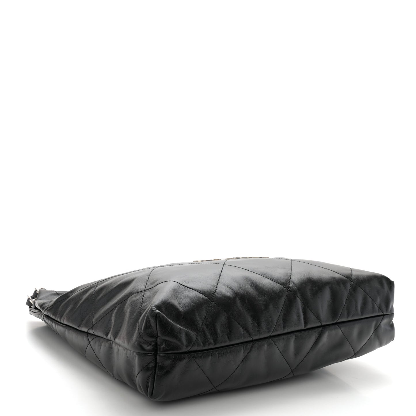 Shiny Calfskin Quilted Chanel 22 Black