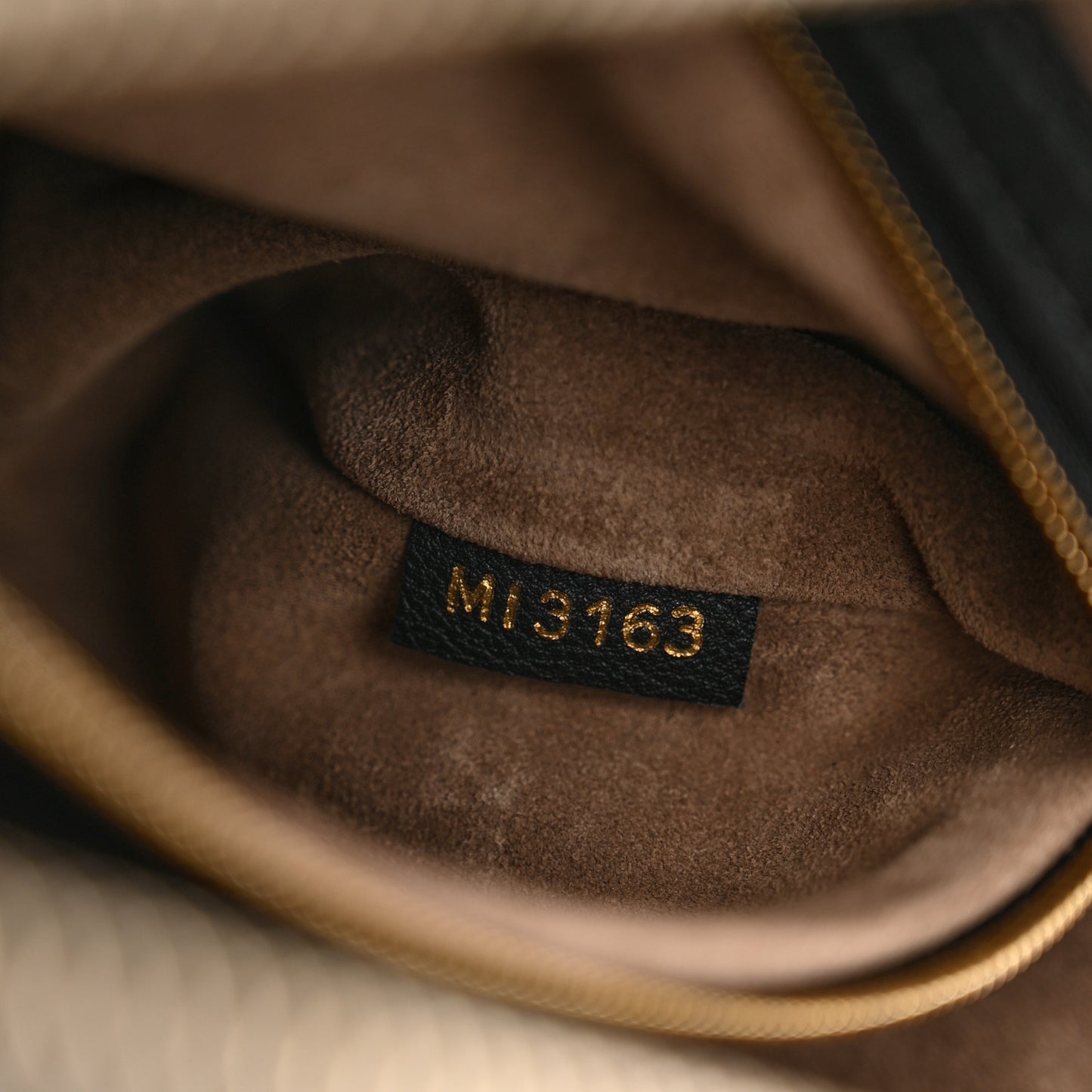 Veau Cachemire SC Bag BB Black