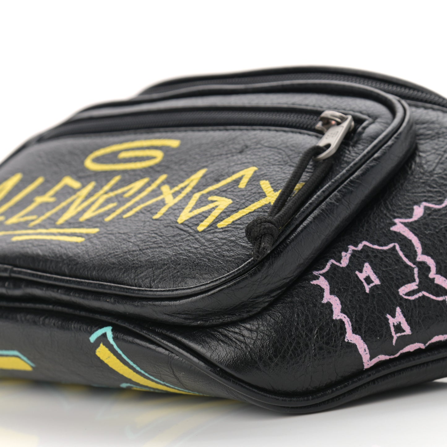 Agneau Arena Graffiti All Over Explorer Belt Bag Black Multicolor