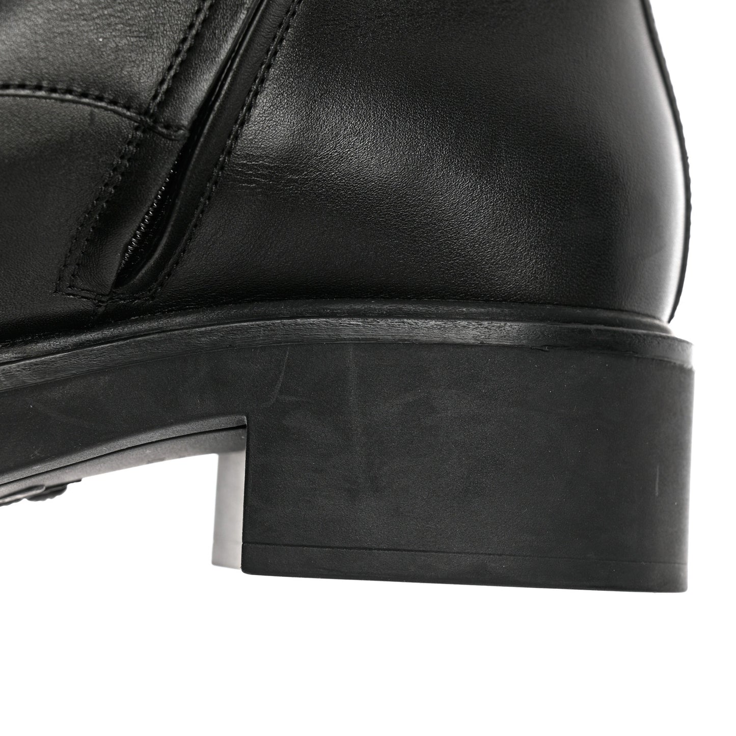 Flores Calfskin Nappa Matelasse GG 40mm Ankle Boots 37.5 Black