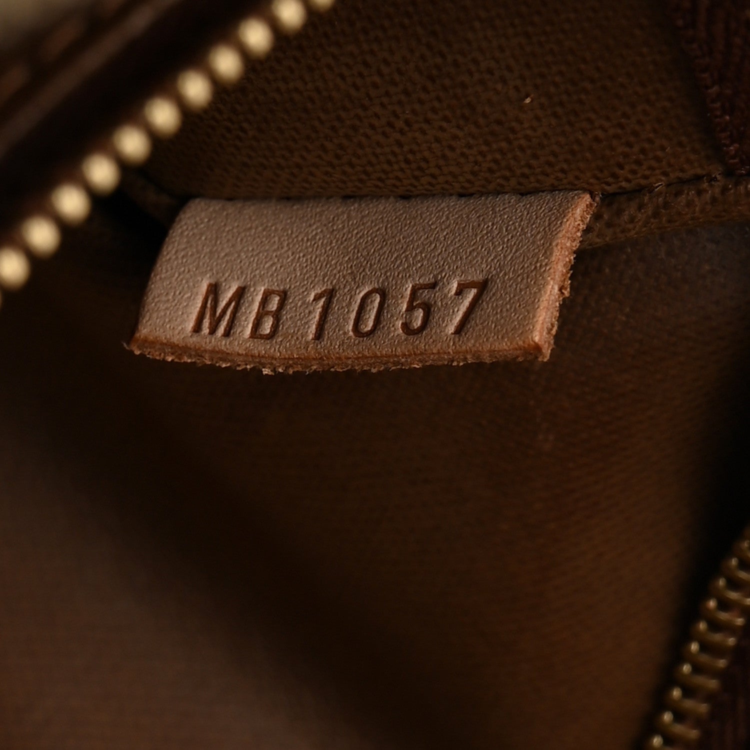Louis Vuitton Monogram Toiletry Bag 25 7 of 7