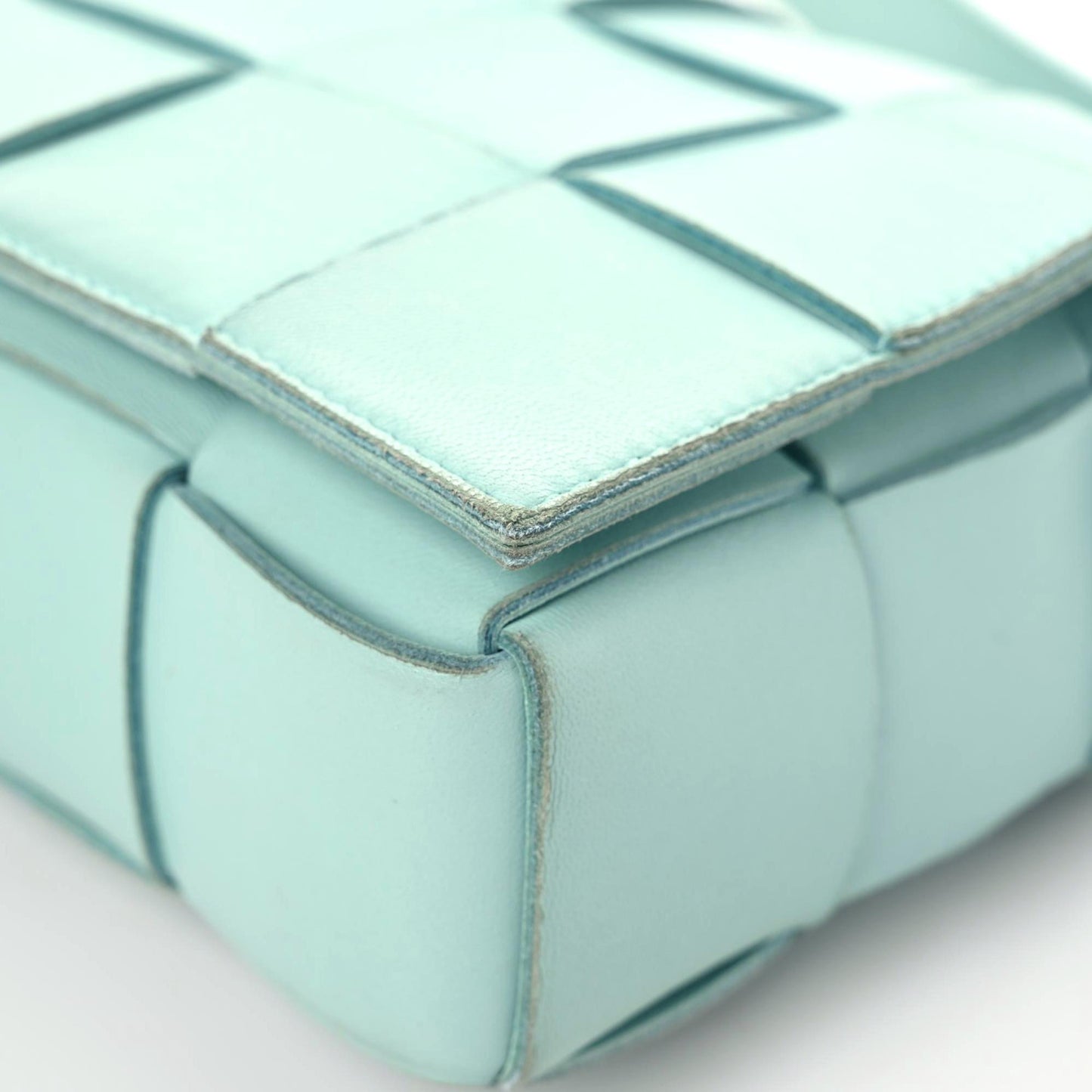 Nappa Maxi Intreccio Cassette Bag Linoleum